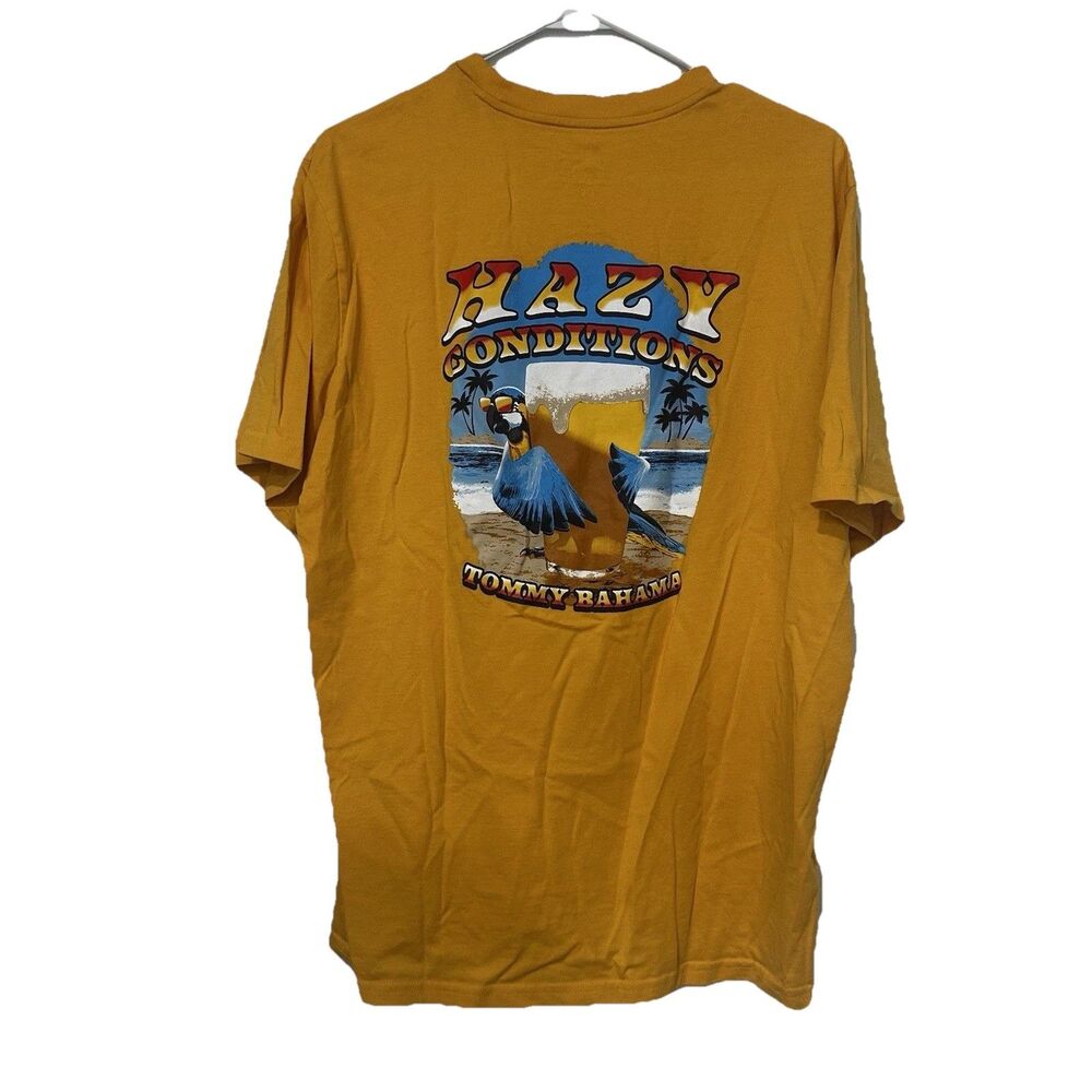 Tommy Bahama T Shirt Men’s Large Yellow Double Sided Hazy Conditions